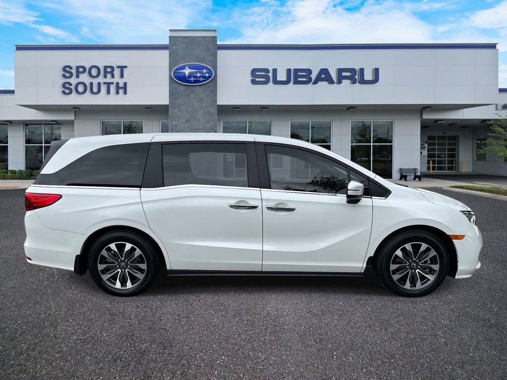 Used 2024 Honda Odyssey EX-L image 2