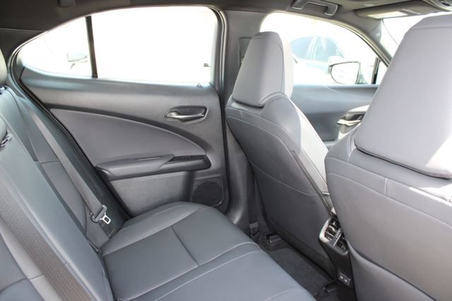 Certified 2025 Lexus UX 300h FWD image 7