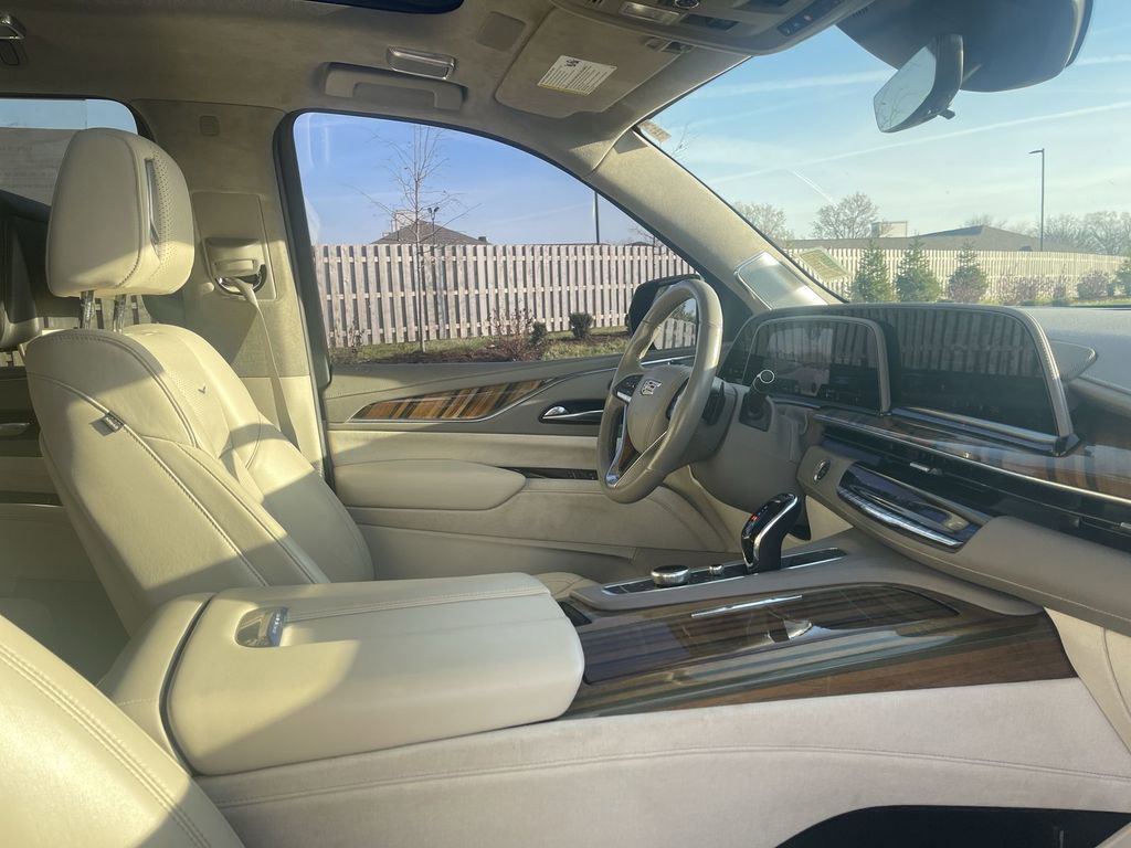 Certified 2021 Cadillac Escalade Sport Platinum image 32