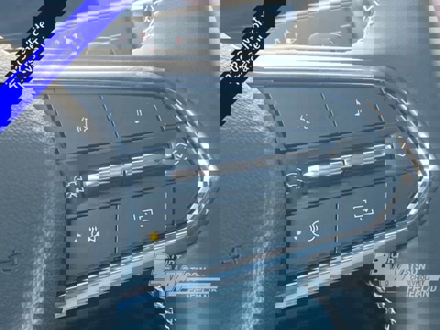 New 2026 Chevrolet Traverse LT w/ Driver Confidence Package image 29