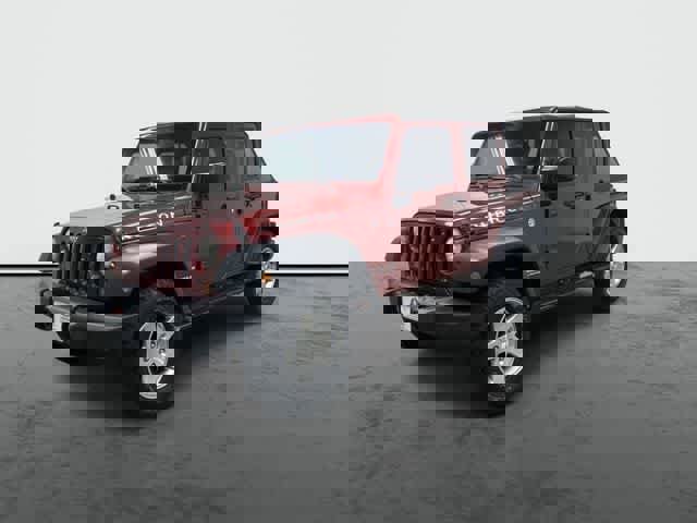 Used 2011 Jeep Wrangler Unlimited Rubicon w/ Connectivity Group image 8