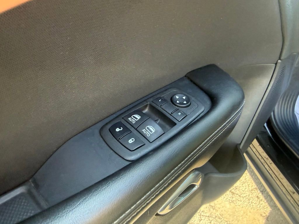 Used 2022 Dodge Challenger R/T image 12