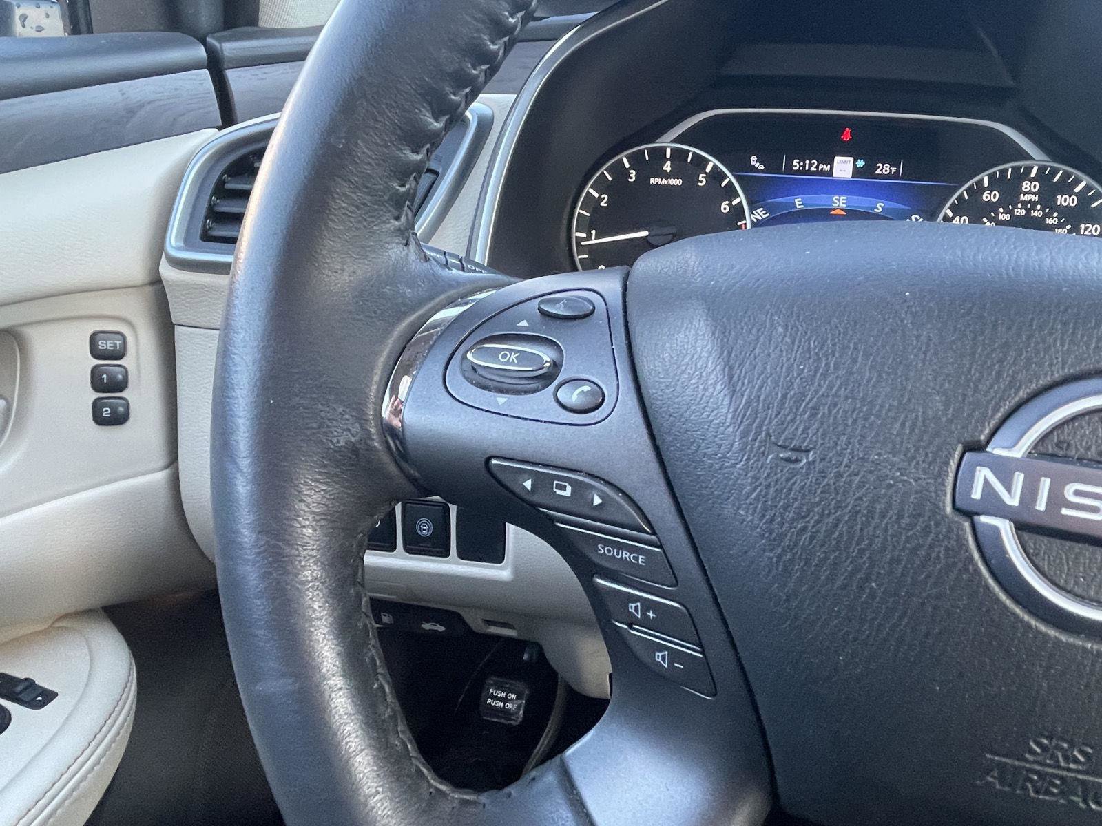 Used 2024 Nissan Murano Platinum w/ Cargo Package image 10