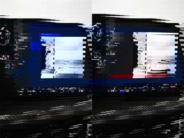 New 2026 Chevrolet Traverse High Country w/ LPO, Floor Liner Package image 29