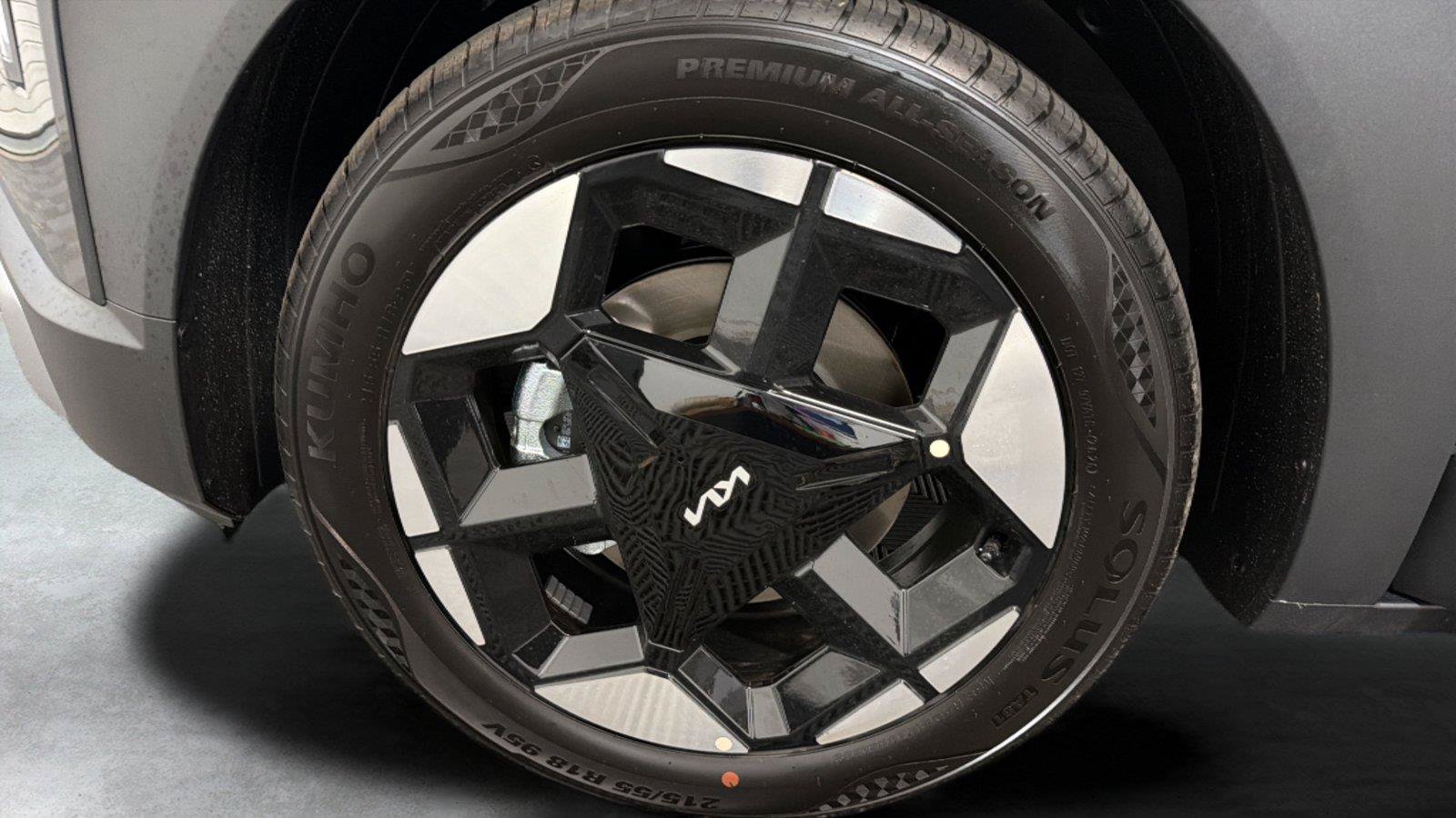 New 2027 Kia Seltos S FWD image 24