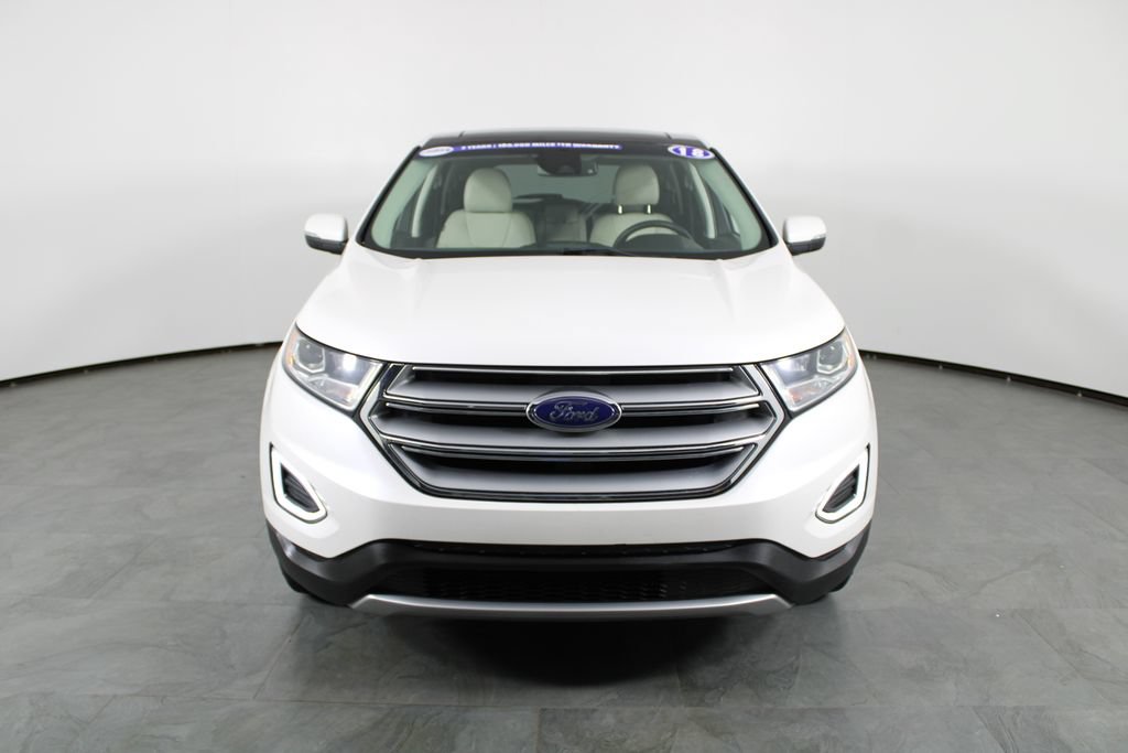 Used 2018 Ford Edge Titanium w/ Equipment Group 301A AWD/4WD image 12