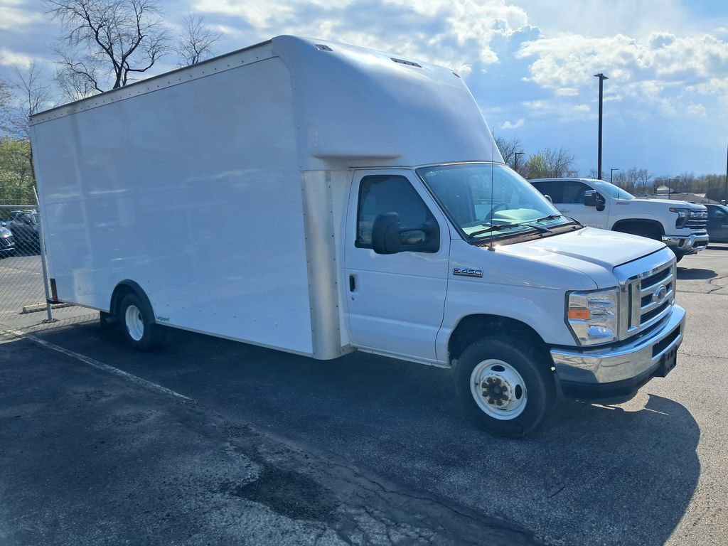 Used 2019 Ford E-450 and Econoline 450 Super Duty w/ Power Windows & Locks Group RWD image 6