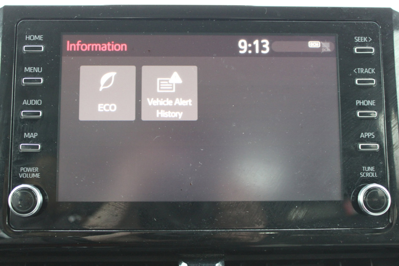 Used 2020 Toyota Corolla LE image 30