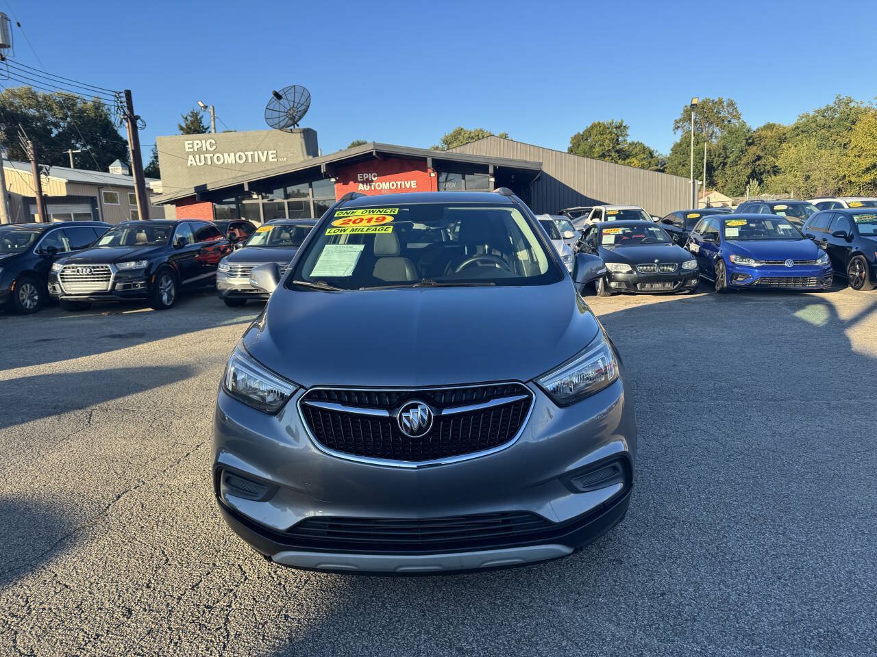 Used 2019 Buick Encore Preferred w/ Safety Package FWD image 2