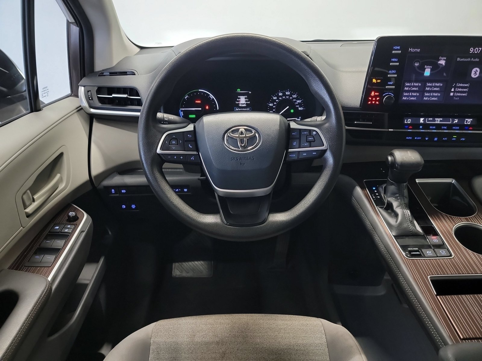 Used 2021 Toyota Sienna LE w/ LE Plus Package AWD/4WD image 20