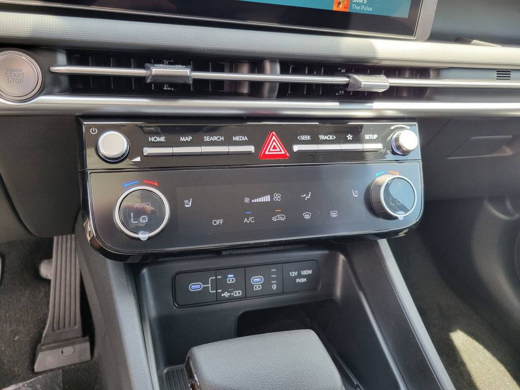 Used 2025 Hyundai Tucson SEL image 24