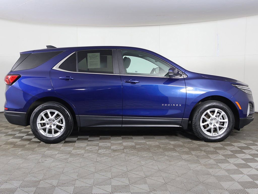 Used 2023 Chevrolet Equinox LT AWD/4WD image 16