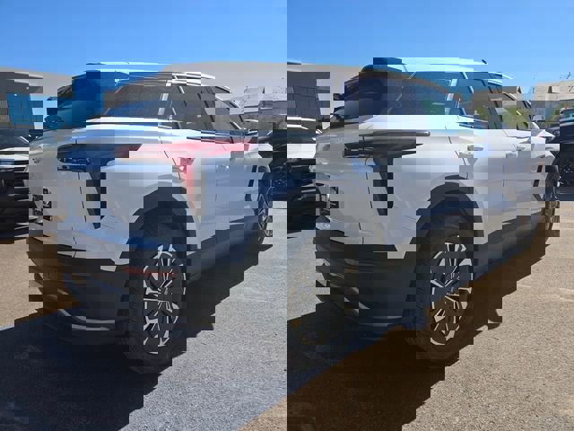 New 2026 Chevrolet Blazer EV LT image 4