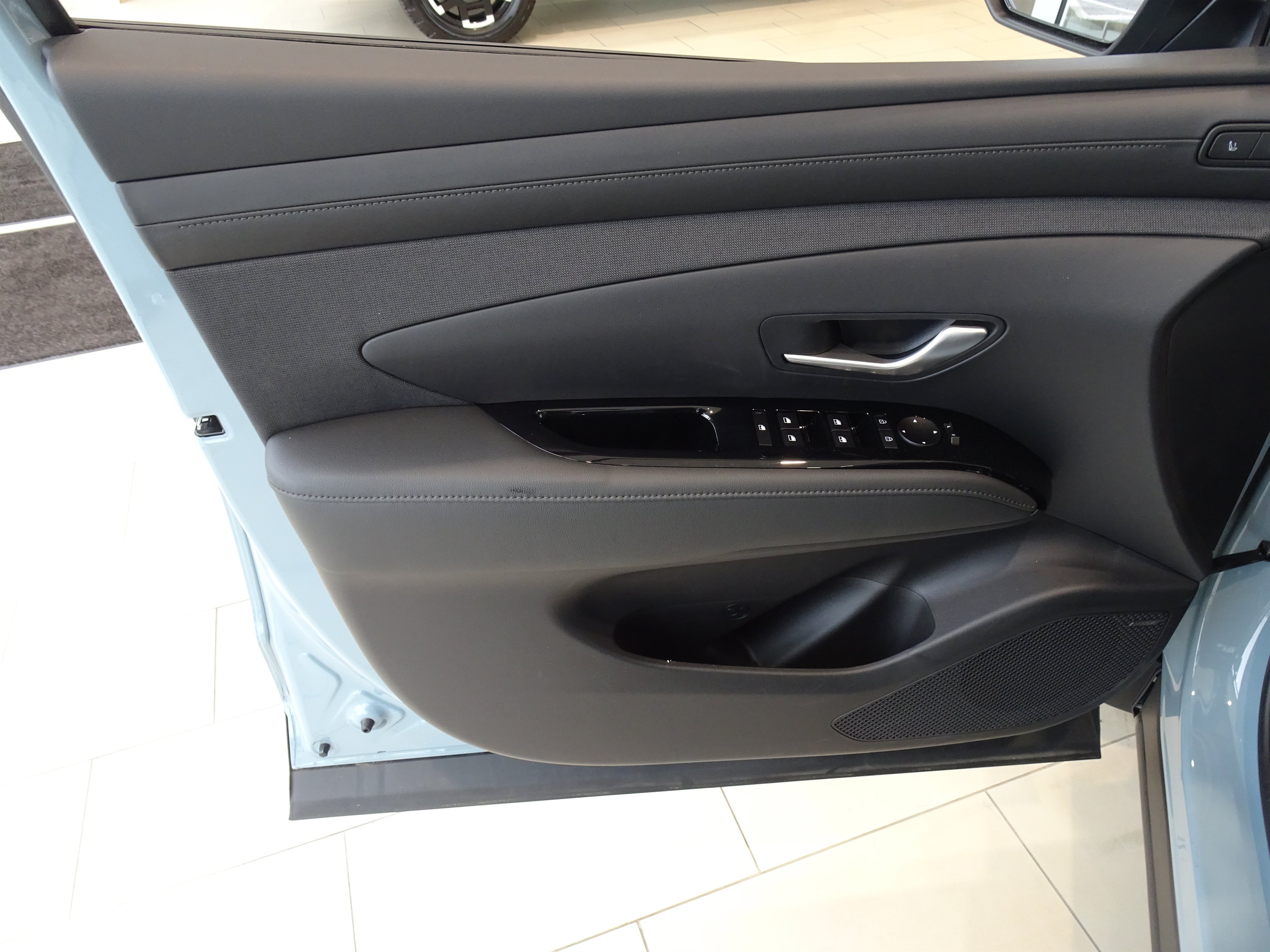 New 2025 Hyundai Santa Cruz Limited AWD/4WD image 5