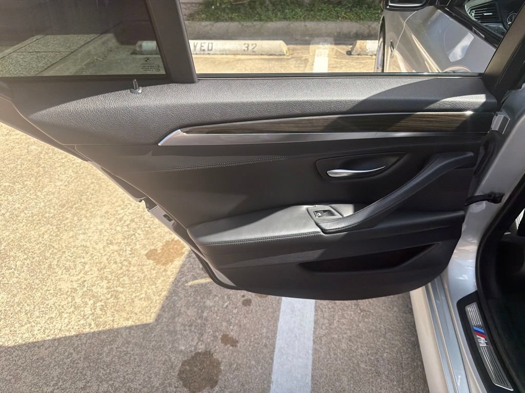 Used 2016 BMW 535i Sedan RWD image 11