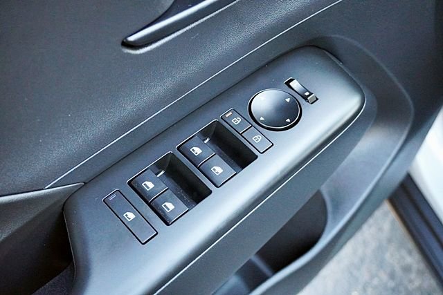 Certified 2026 Hyundai Kona SEL Sport image 23