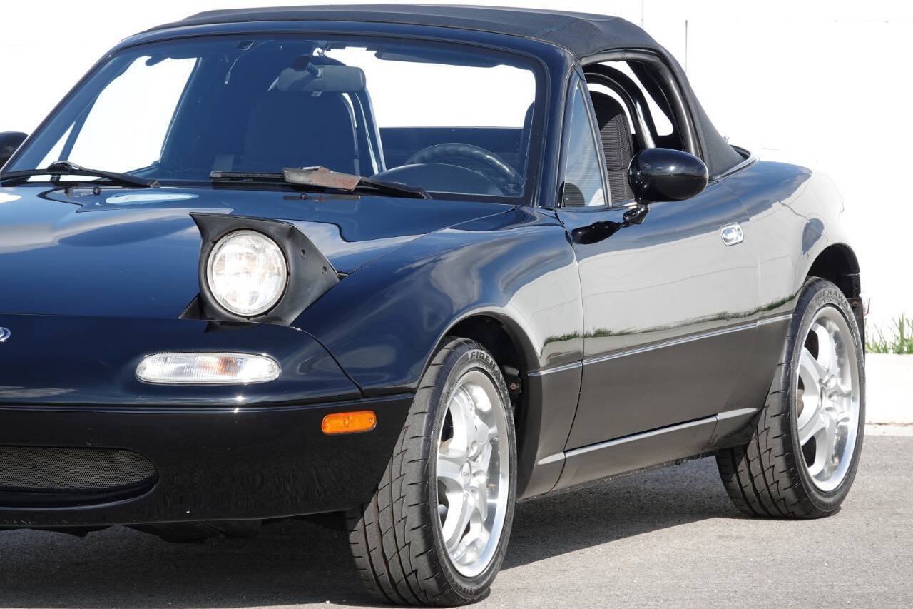 Used 1996 MAZDA MX-5 Miata RWD image 43