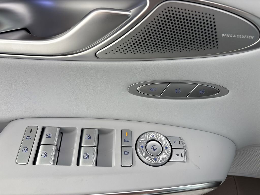 New 2026 Genesis GV70 2.5T Advanced AWD/4WD image 15