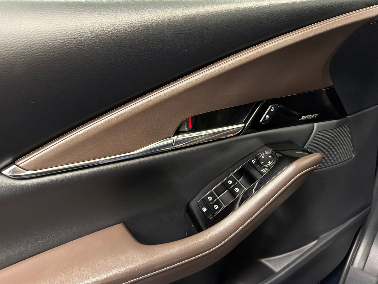 Certified 2025 MAZDA CX-30 AWD 2.5 S w/ Premium Package image 33