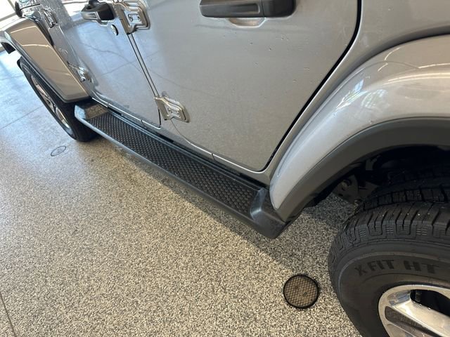 Used 2020 Jeep Wrangler Unlimited Sahara AWD/4WD image 16