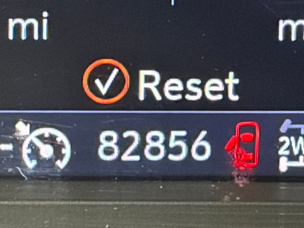 Used 2021 Chevrolet Tahoe RST w/ Luxury Package image 21