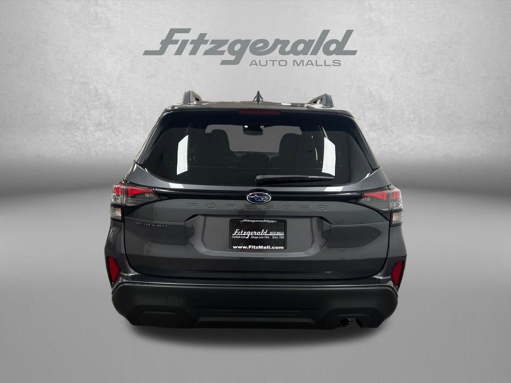 Used 2026 Subaru Forester Premium AWD/4WD image 4
