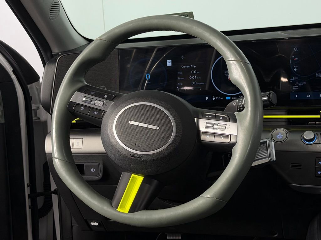 Used 2024 Hyundai Kona Limited FWD image 14