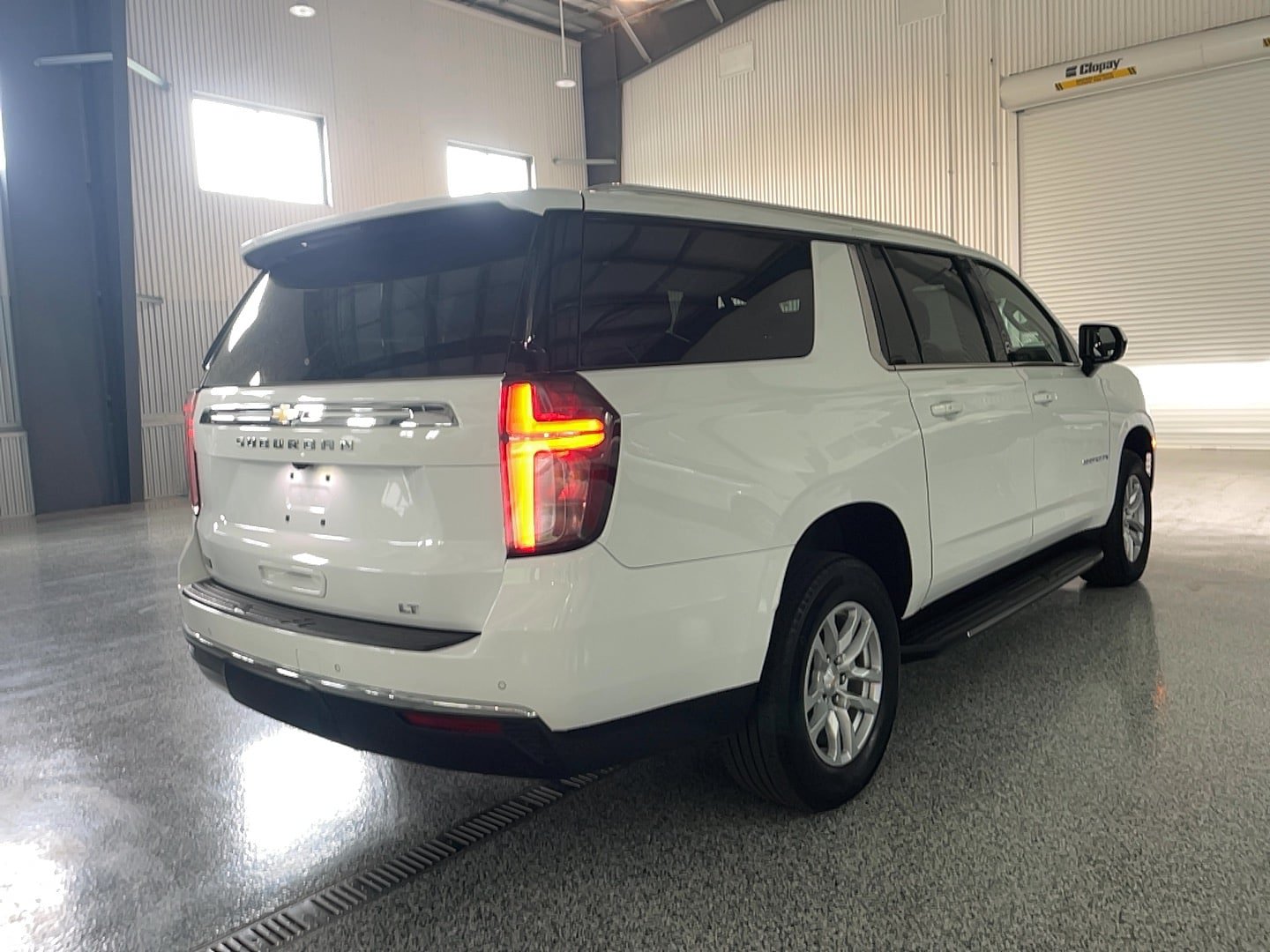 Used 2024 Chevrolet Suburban LT AWD/4WD image 12