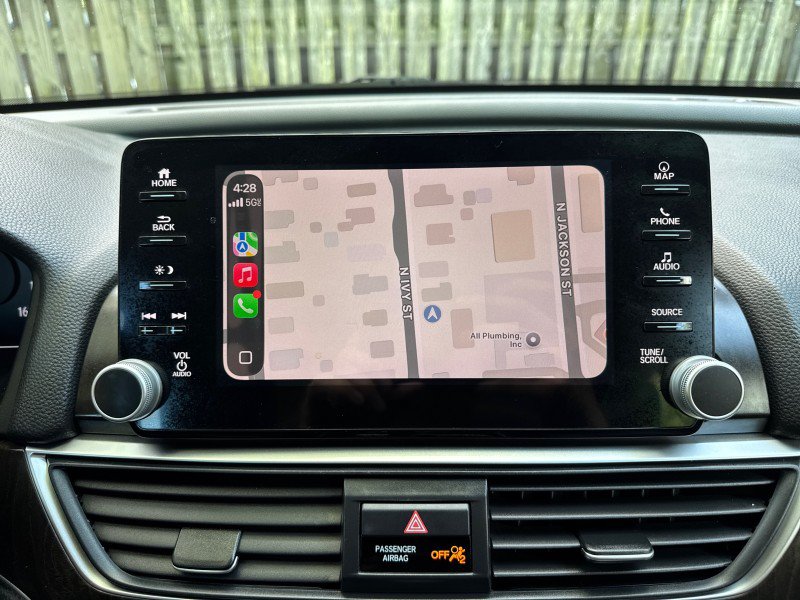 Used 2018 Honda Accord EX-L image 22