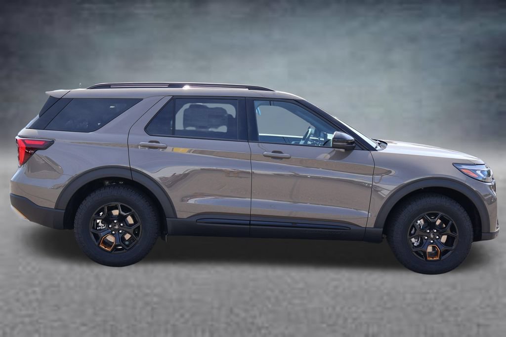 New 2027 Ford Explorer Tremor w/ Sun And Sound Package AWD/4WD image 2