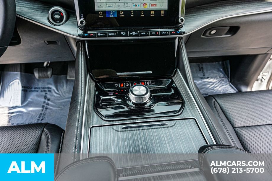 Used 2023 Jeep Wagoneer Series II image 42