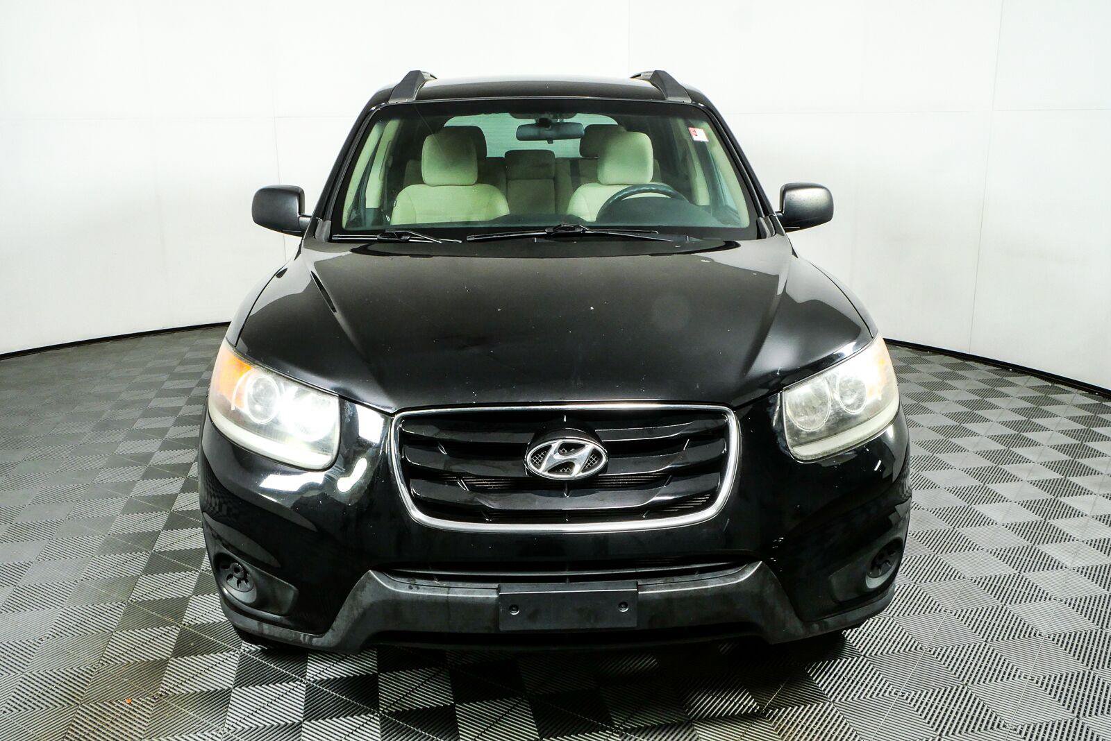 Used 2011 Hyundai Santa Fe GLS FWD image 24