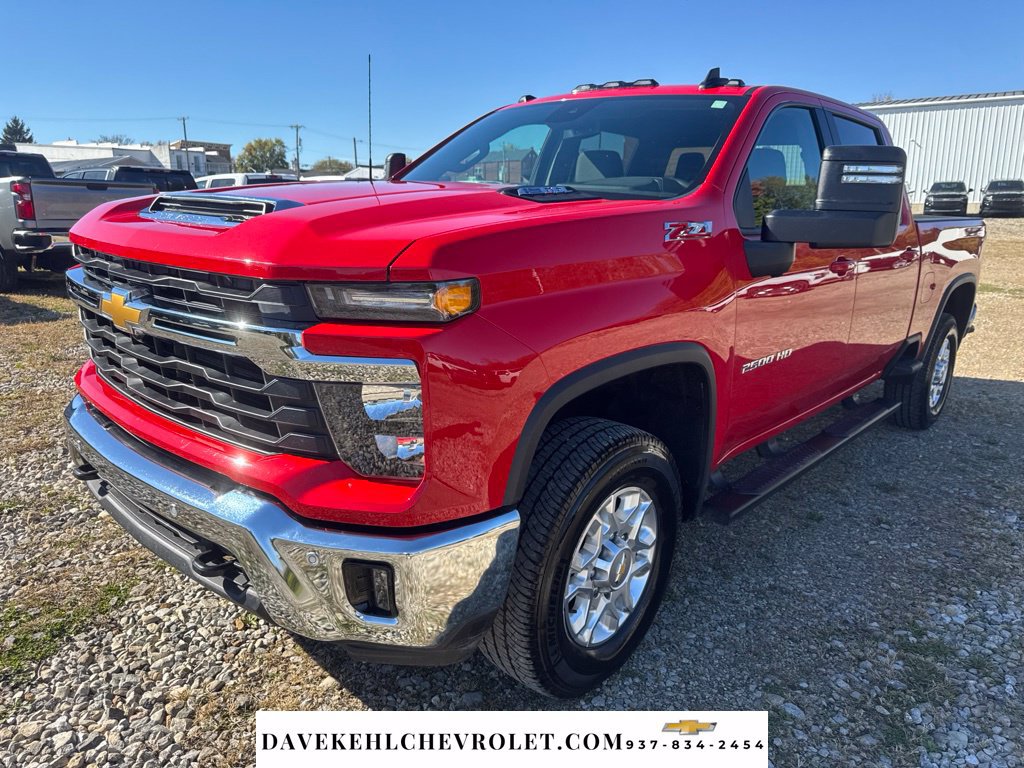 Used 2026 Chevrolet Silverado 2500 LT w/ All Star Edition AWD/4WD image 2