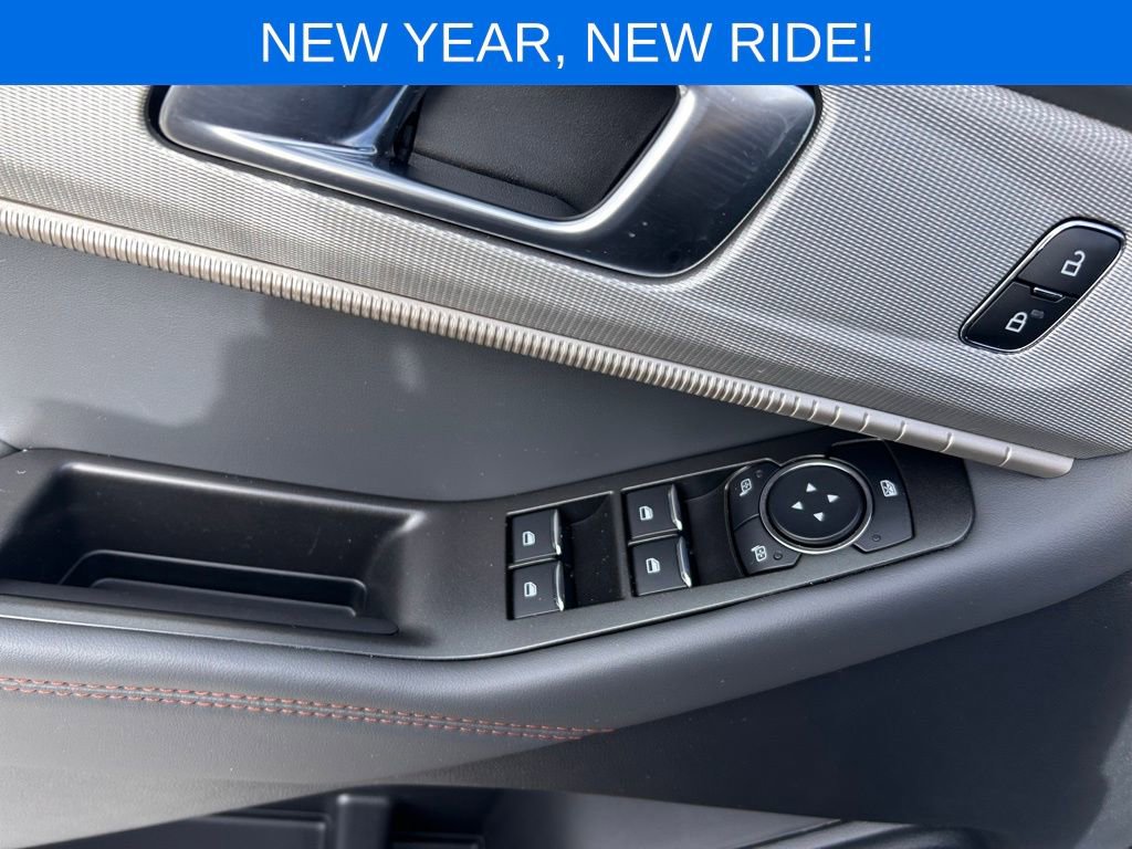 Used 2026 Ford Explorer Active w/ Active Comfort Package image 13