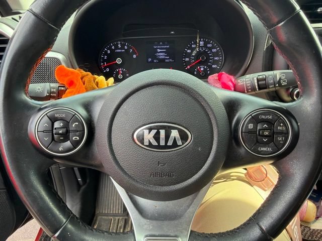 Used 2021 Kia Soul GT-Line FWD image 11