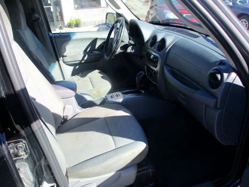 Used 2005 Jeep Liberty Renegade image 6