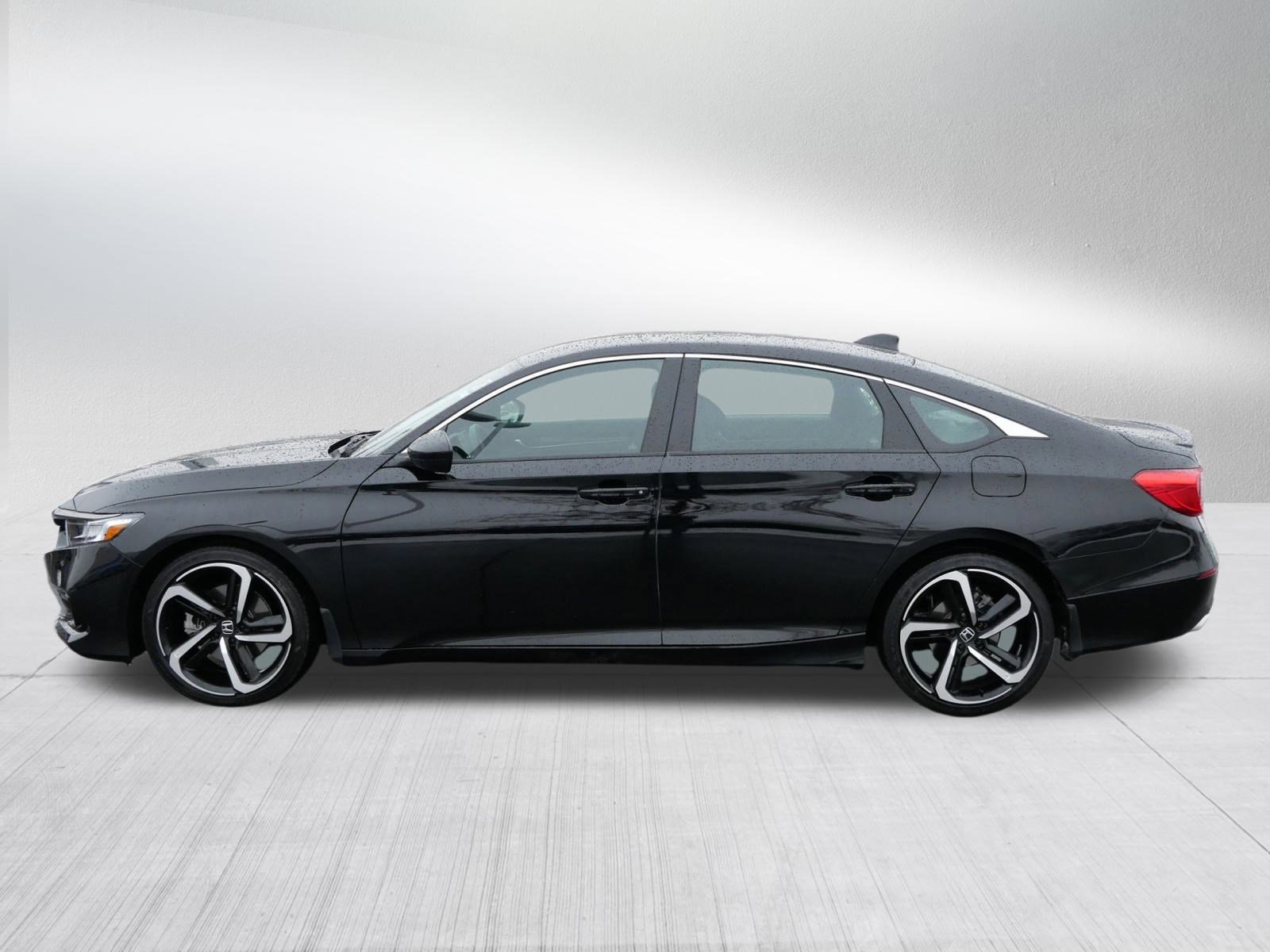 Certified 2022 Honda Accord Sport image 4
