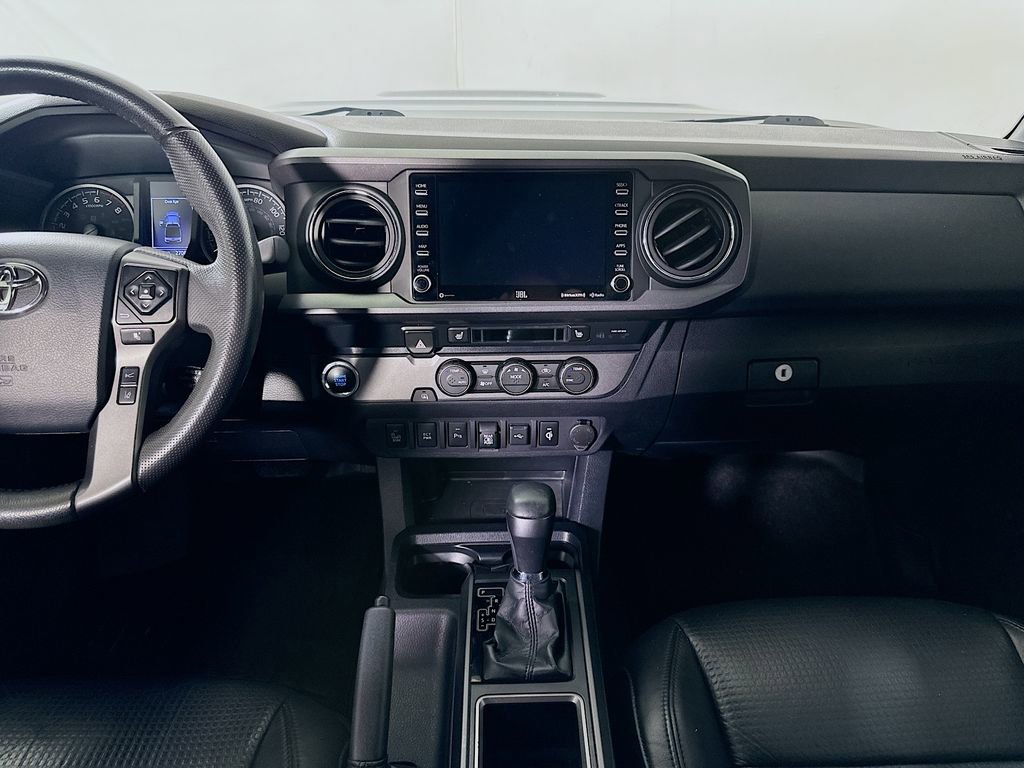 Used 2020 Toyota Tacoma TRD Sport w/ TRD Premium Sport Package image 18