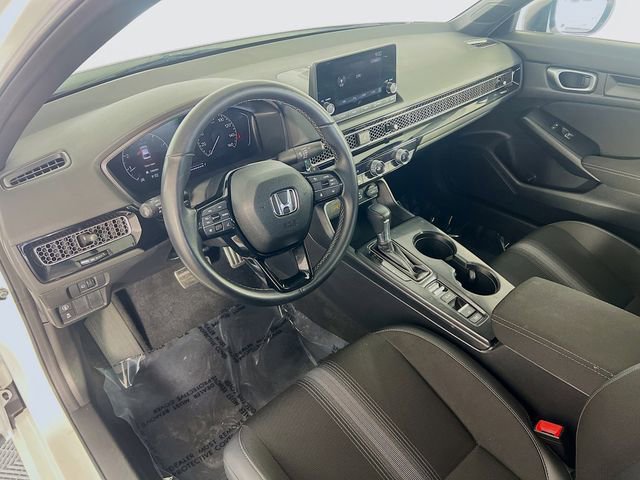 Used 2023 Honda Civic Sport image 11