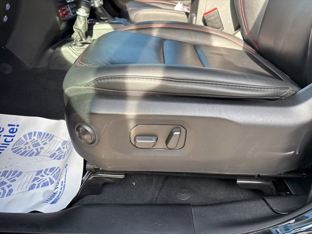 Used 2024 Jeep Wrangler Unlimited Rubicon image 65