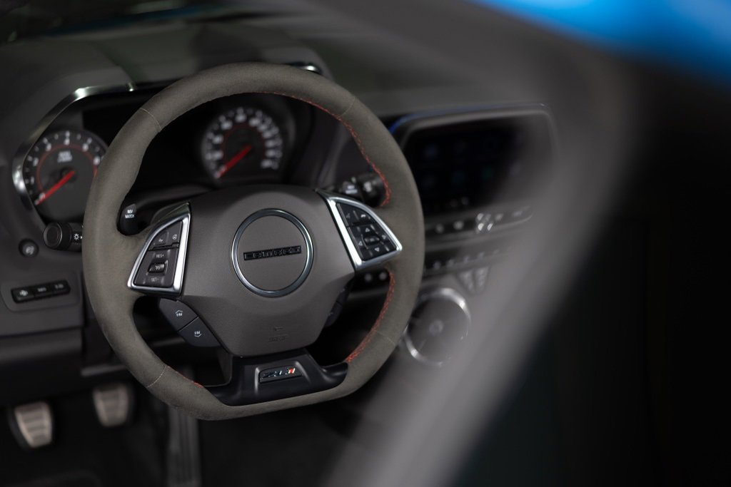 Used 2022 Chevrolet Camaro ZL1 image 20