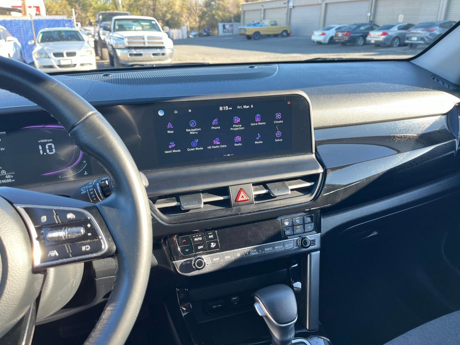 Used 2025 Kia Seltos S FWD image 17