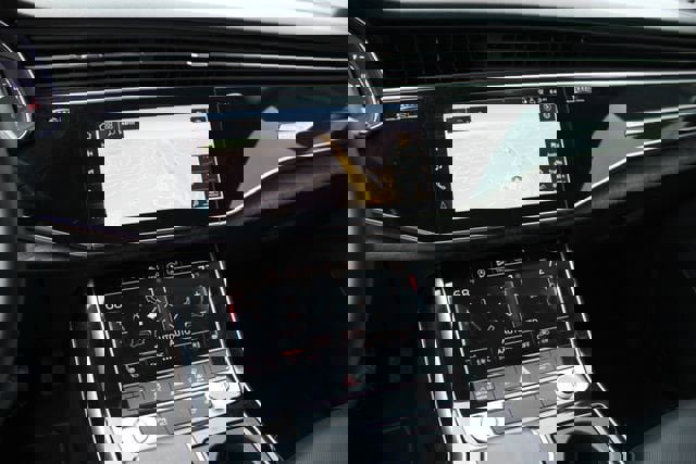 Used 2020 Audi Q8 Premium Plus w/ Premium Plus Package image 7