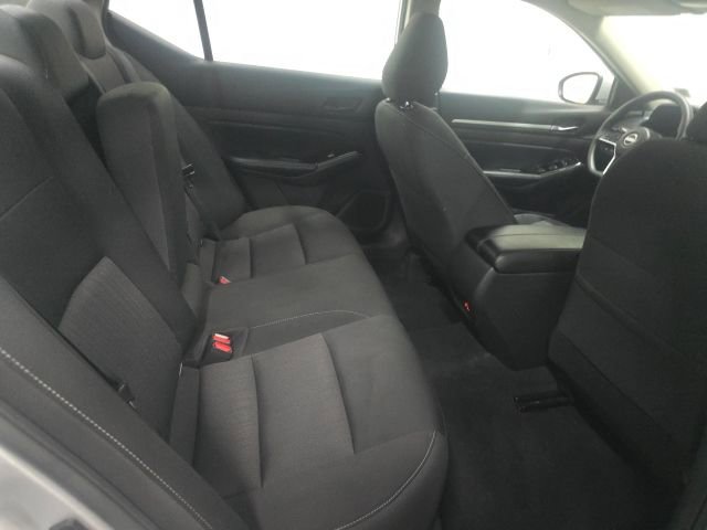 Used 2023 Nissan Altima 2.5 SV image 6