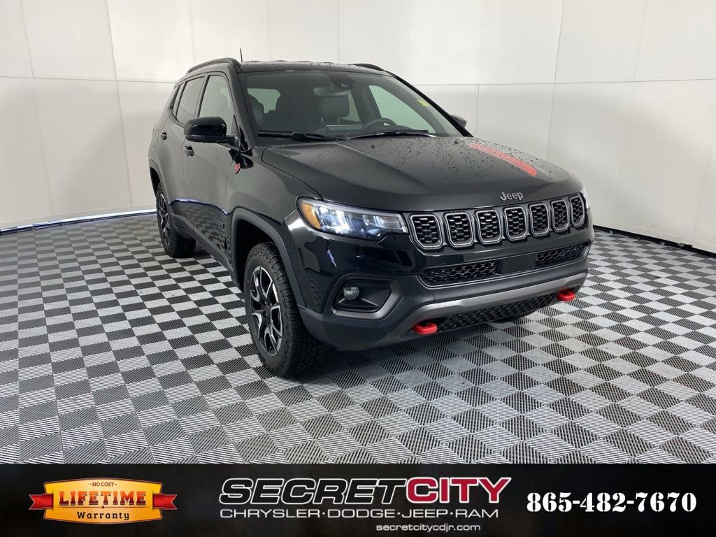 New 2026 Jeep Compass Trailhawk image 1