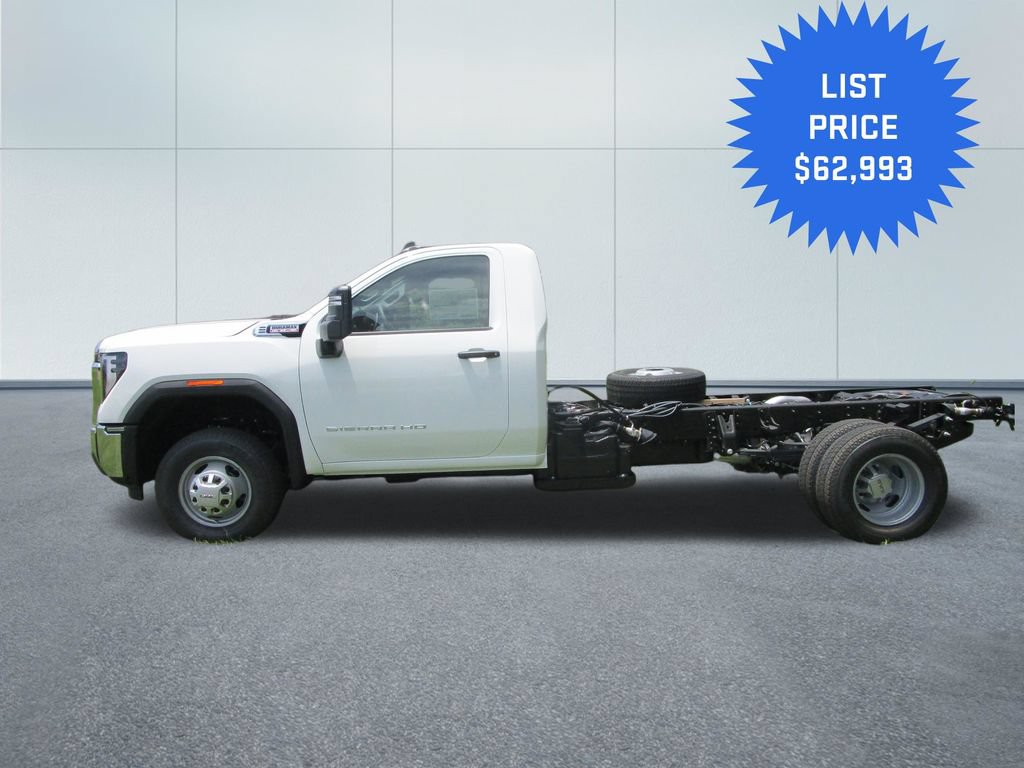 New 2026 GMC Sierra 3500 Pro w/ Convenience Package AWD/4WD image 3