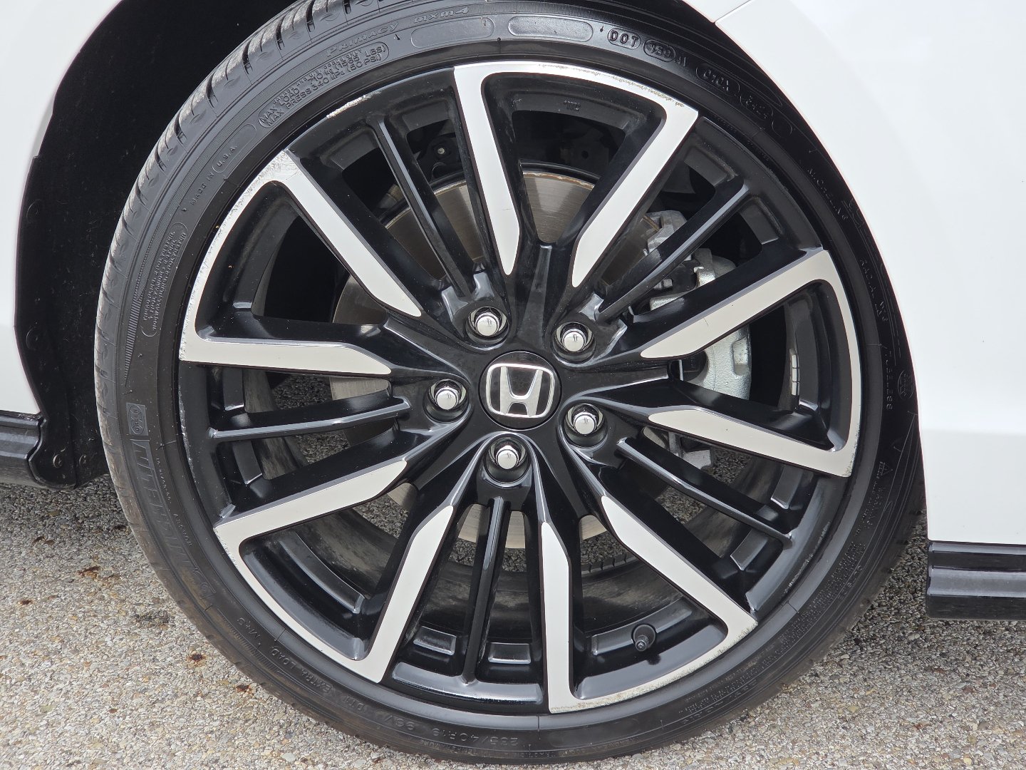 Used 2025 Honda Accord Touring image 13