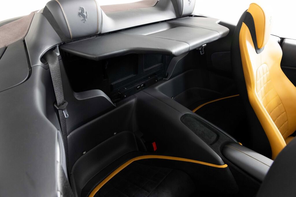 Certified 2025 Ferrari Roma Spider image 59