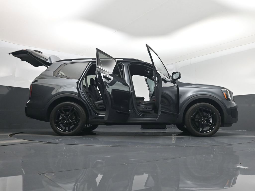 Used 2024 Kia Telluride EX X-Line image 7