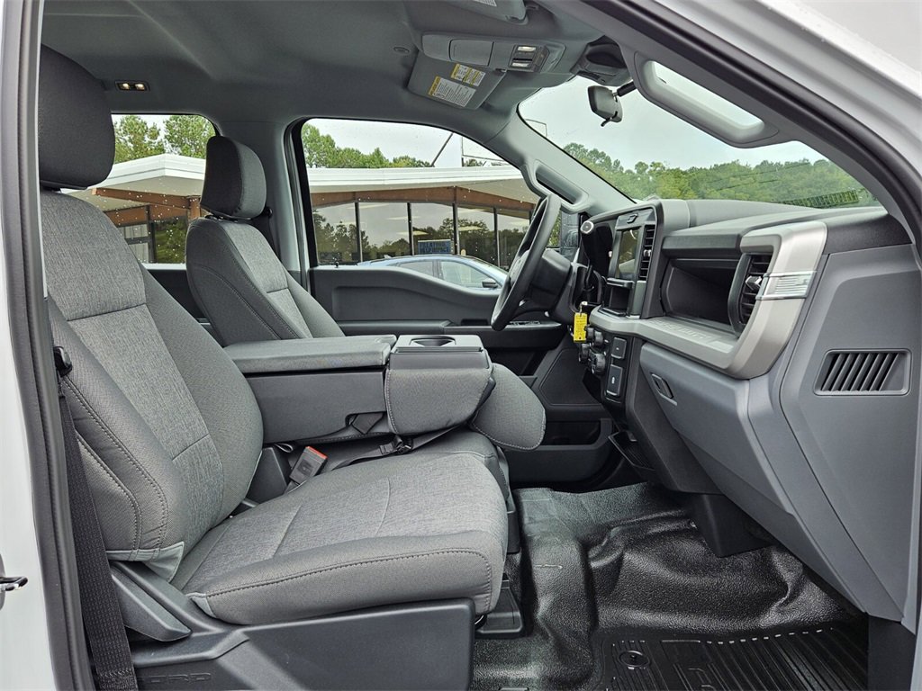 New 2026 Ford F250 4x4 Crew Cab Super Duty image 15